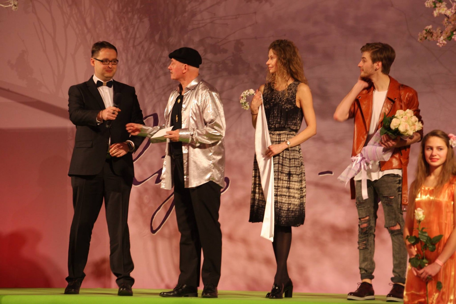 Mūžībā aizsaukts izcilais, artistiskais un mūžam nenogurdināmais latviešu mākslinieks Jānis Anmanis (Bilde 1)