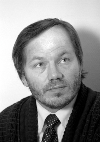 Nožēlojami pretīgi! Ukrainā nogalina cilvēkus, bet Gunārs Ķirsons krievijas valsts valodā lepojas... (Bilde 1)